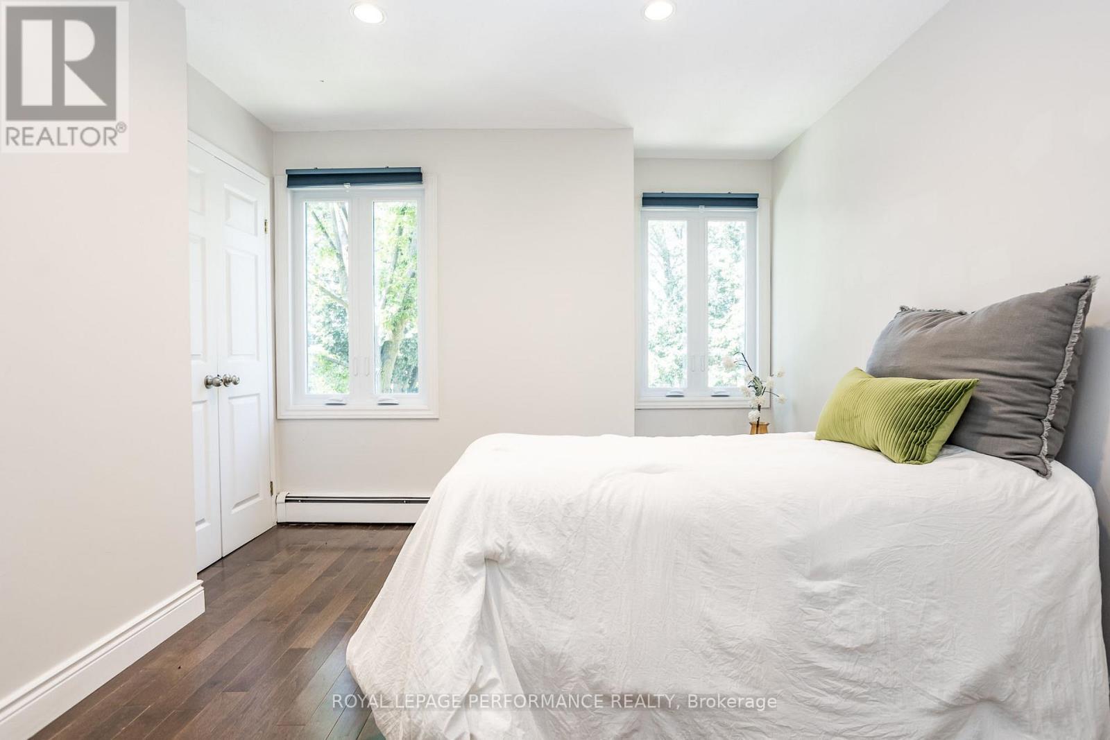 233 Mart Circle, Ottawa, Ontario  K1K 4K2 - Photo 20 - X12169556