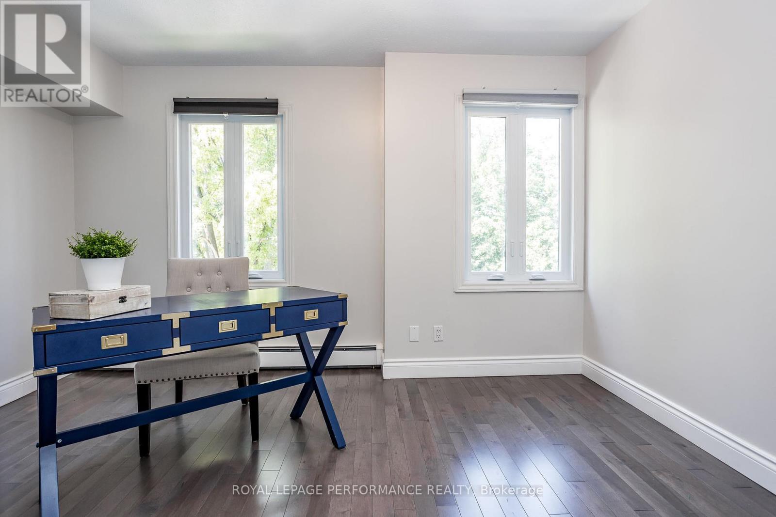 233 Mart Circle, Ottawa, Ontario  K1K 4K2 - Photo 34 - X12169556