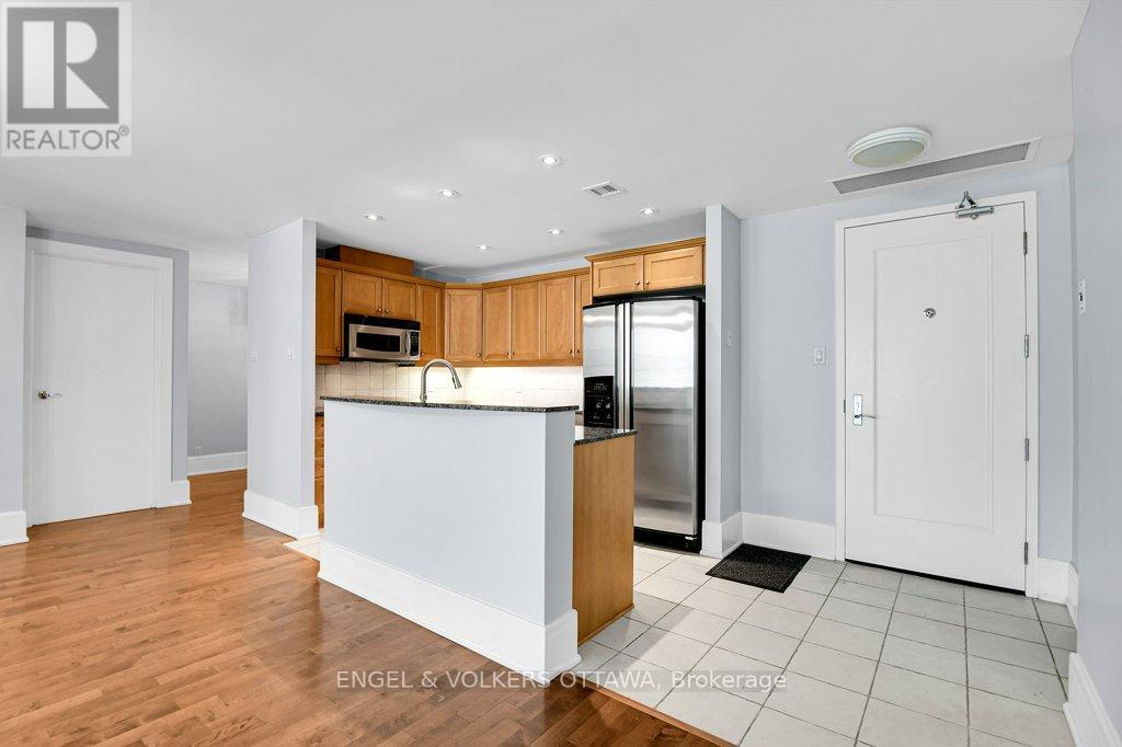 708 - 700 Sussex Drive, Ottawa, Ontario  K1N 1K4 - Photo 7 - X12169597
