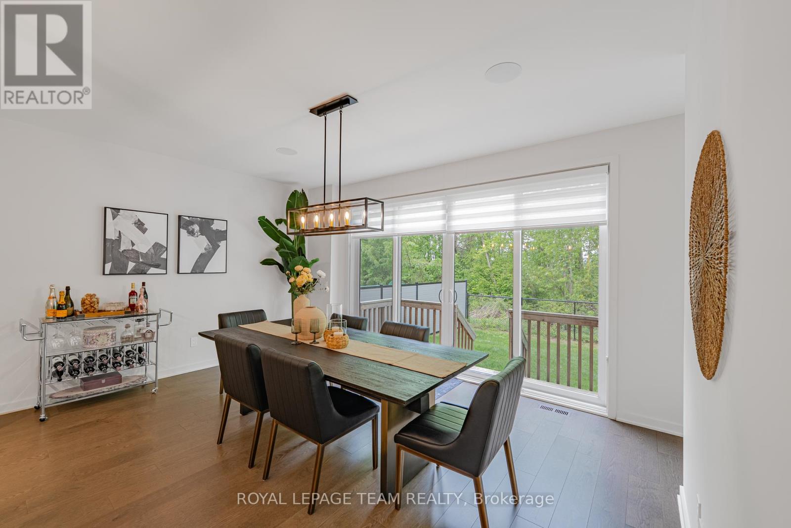 935 Atrium Ridge, Ottawa, Ontario  K4M 0N9 - Photo 16 - X12169641