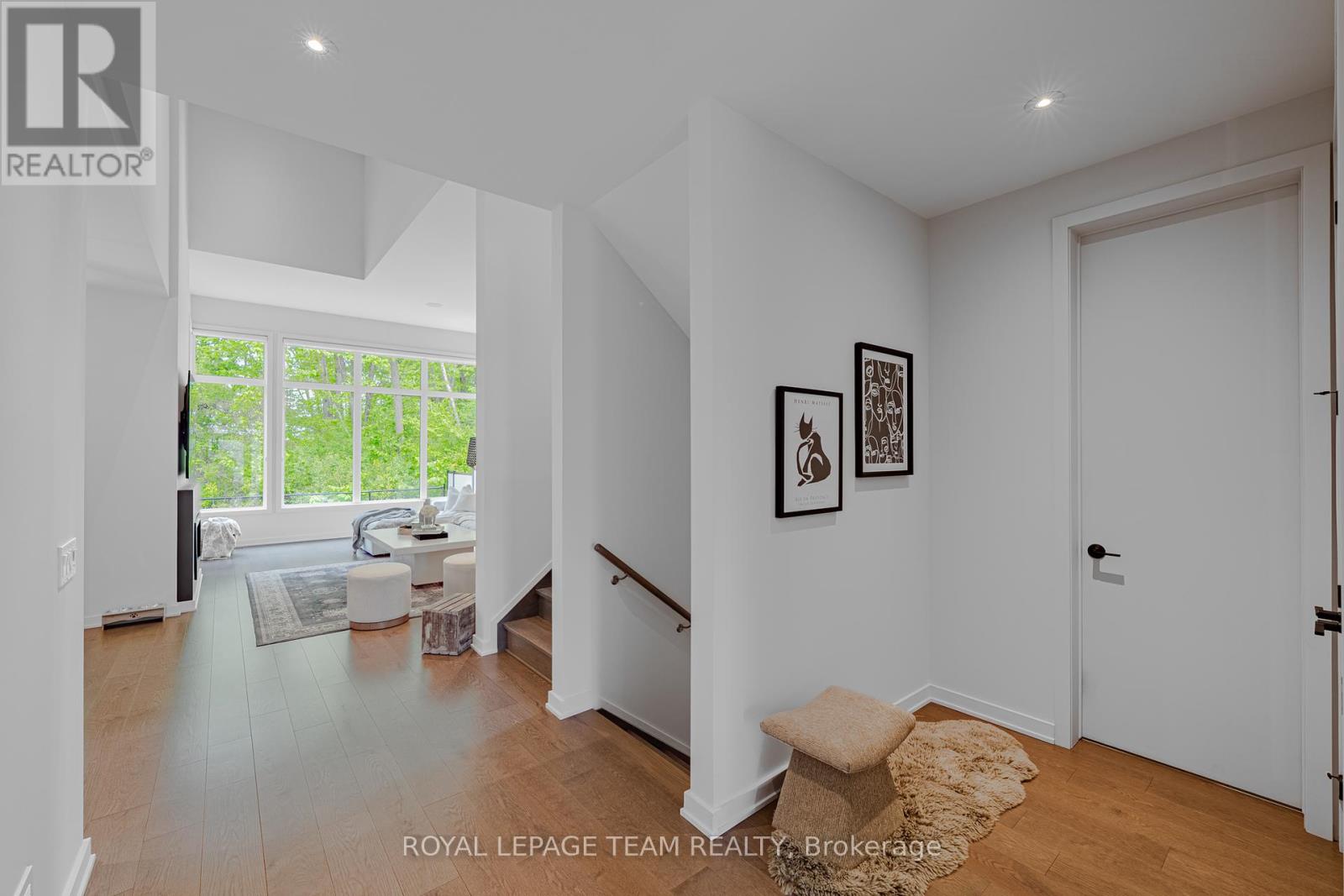 935 Atrium Ridge, Ottawa, Ontario  K4M 0N9 - Photo 8 - X12169641