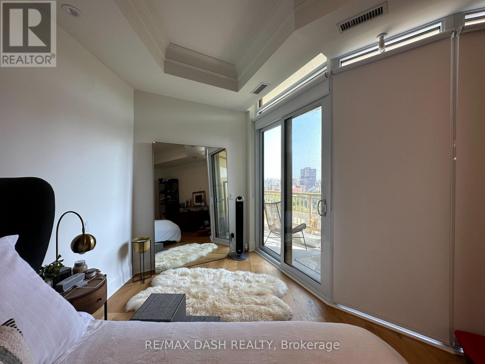 1002 - 151 Avenue Road, Toronto, Ontario  M5R 2H7 - Photo 9 - C11961480