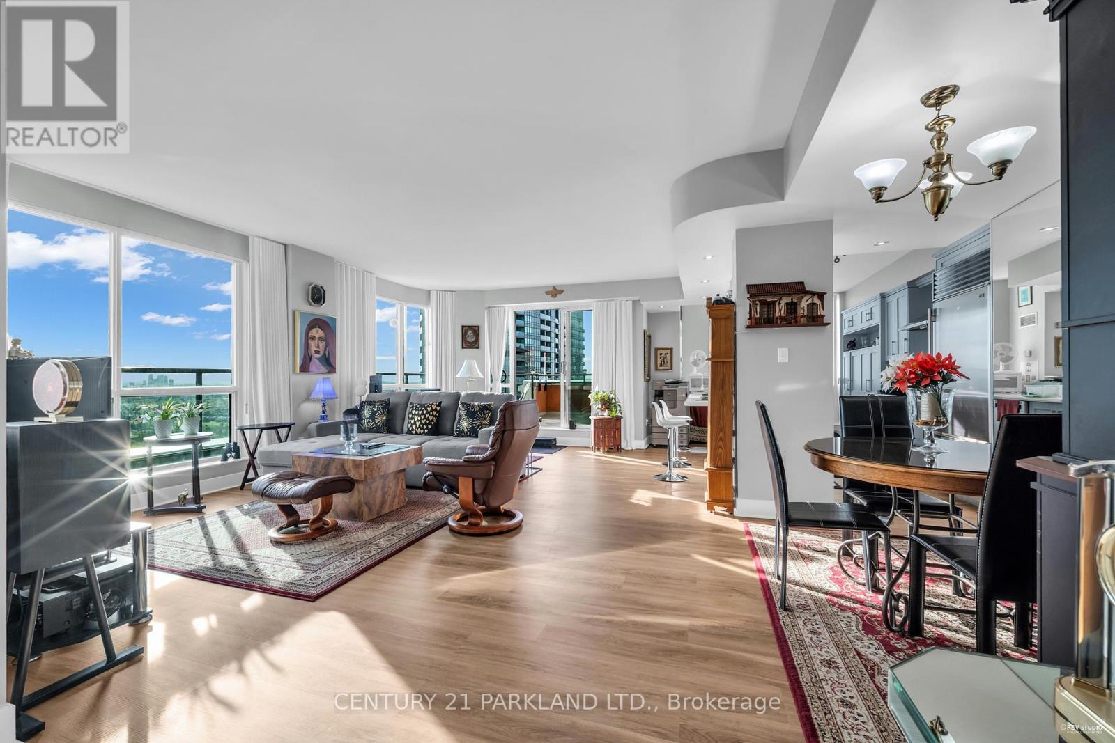 Lrg 7 - 7 Lorraine Drive, Toronto, Ontario  M2N 7H3 - Photo 4 - C12167318