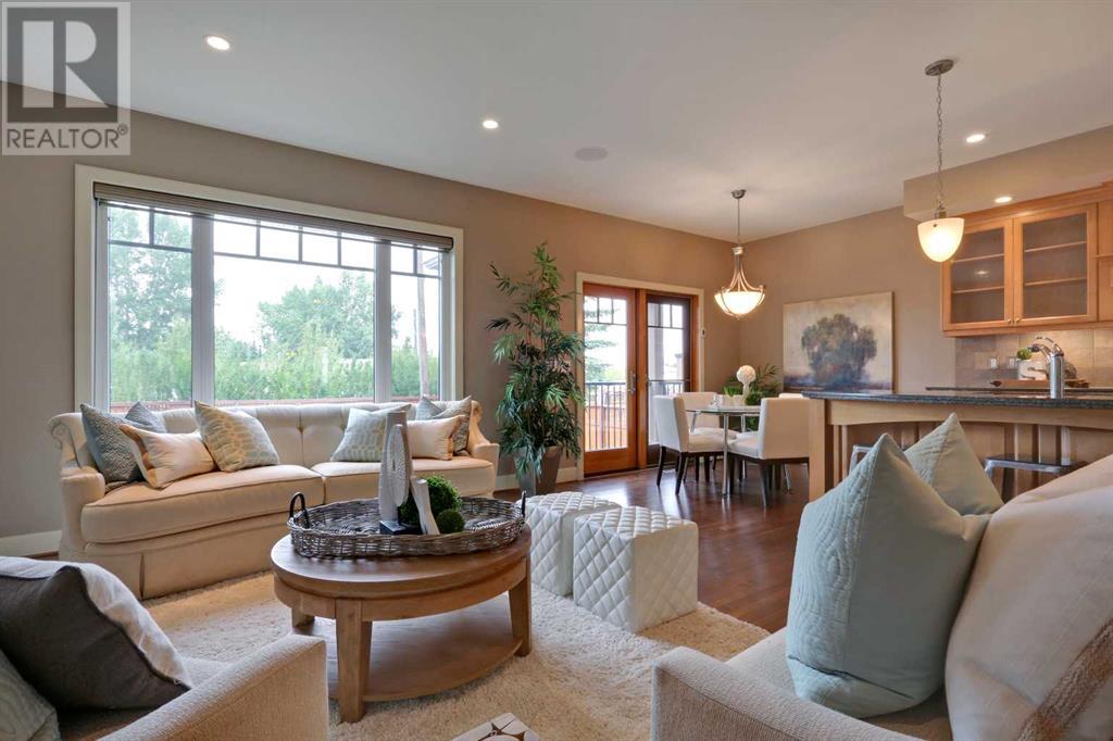 Property at 24 Aspen Meadows Green SW image 3