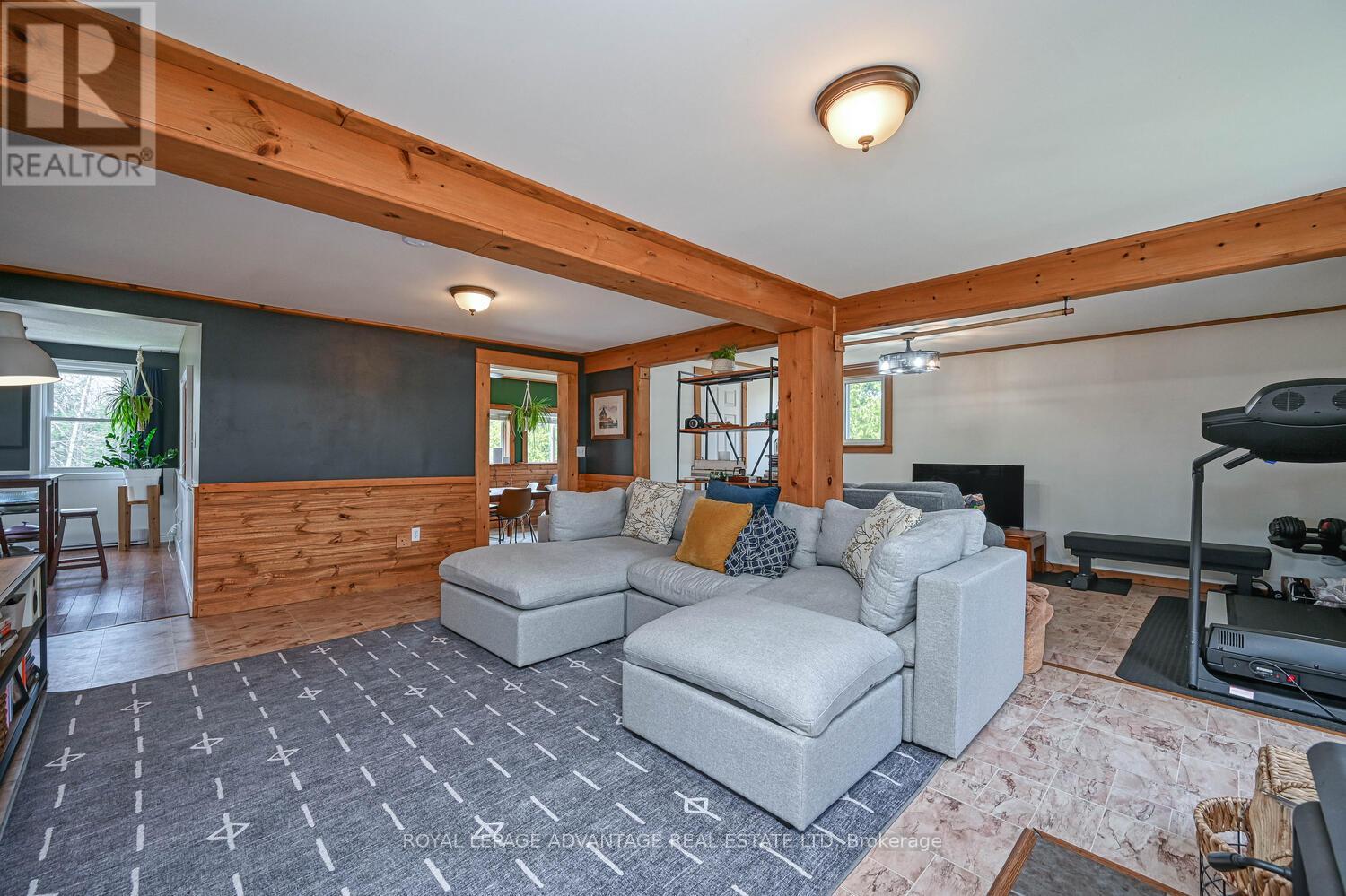 163 Lyndhurst Road, Leeds And The Thousand Islands, Ontario  K0E 1N0 - Photo 20 - X12117297