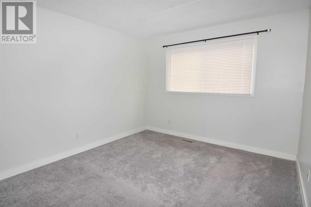 604, 2200 Woodview Drive Sw, Calgary, Alberta  T2W 3N6 - Photo 15 - A2223276