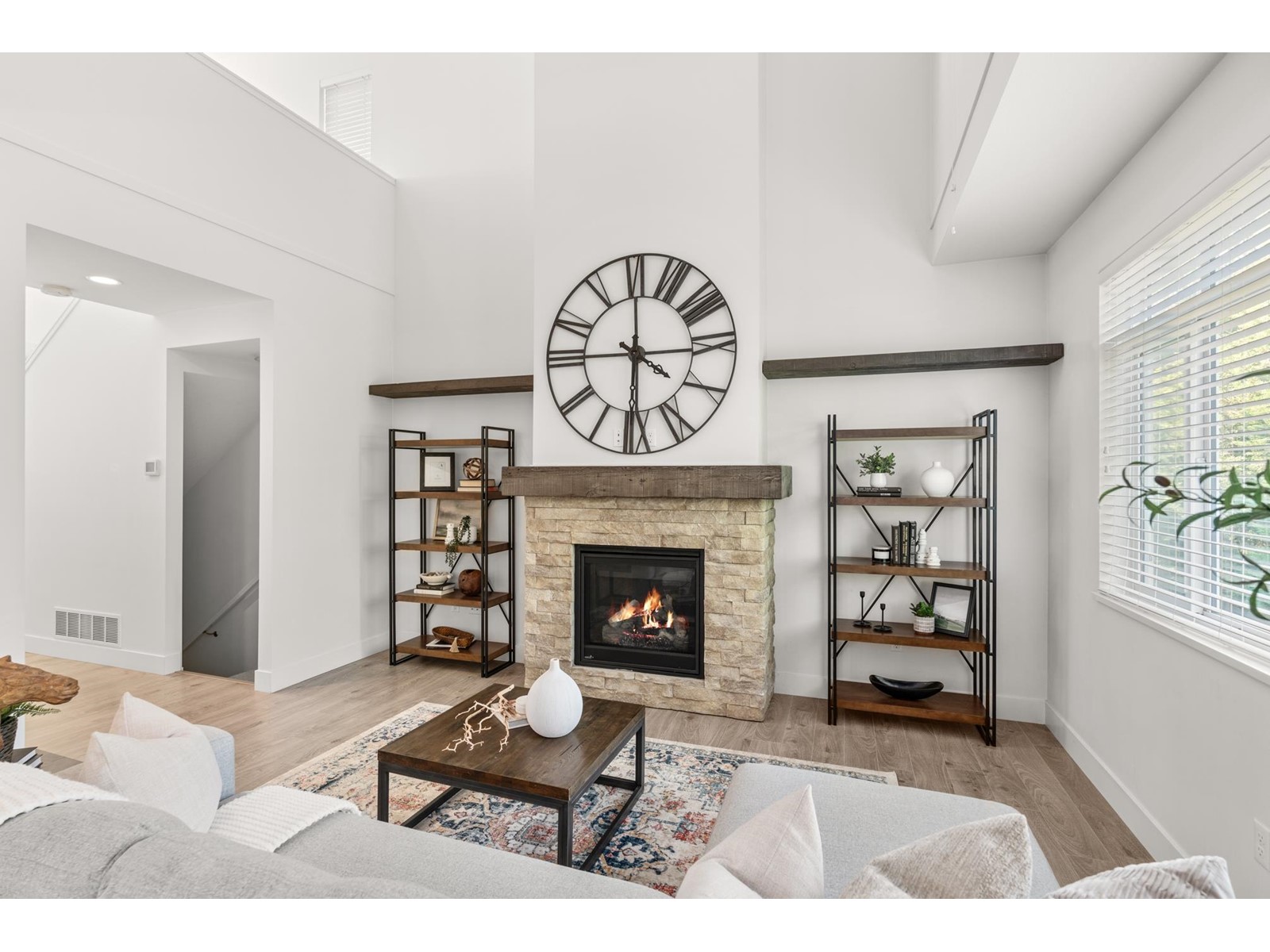 Property at 50 34230 ELMWOOD DRIVE image 3