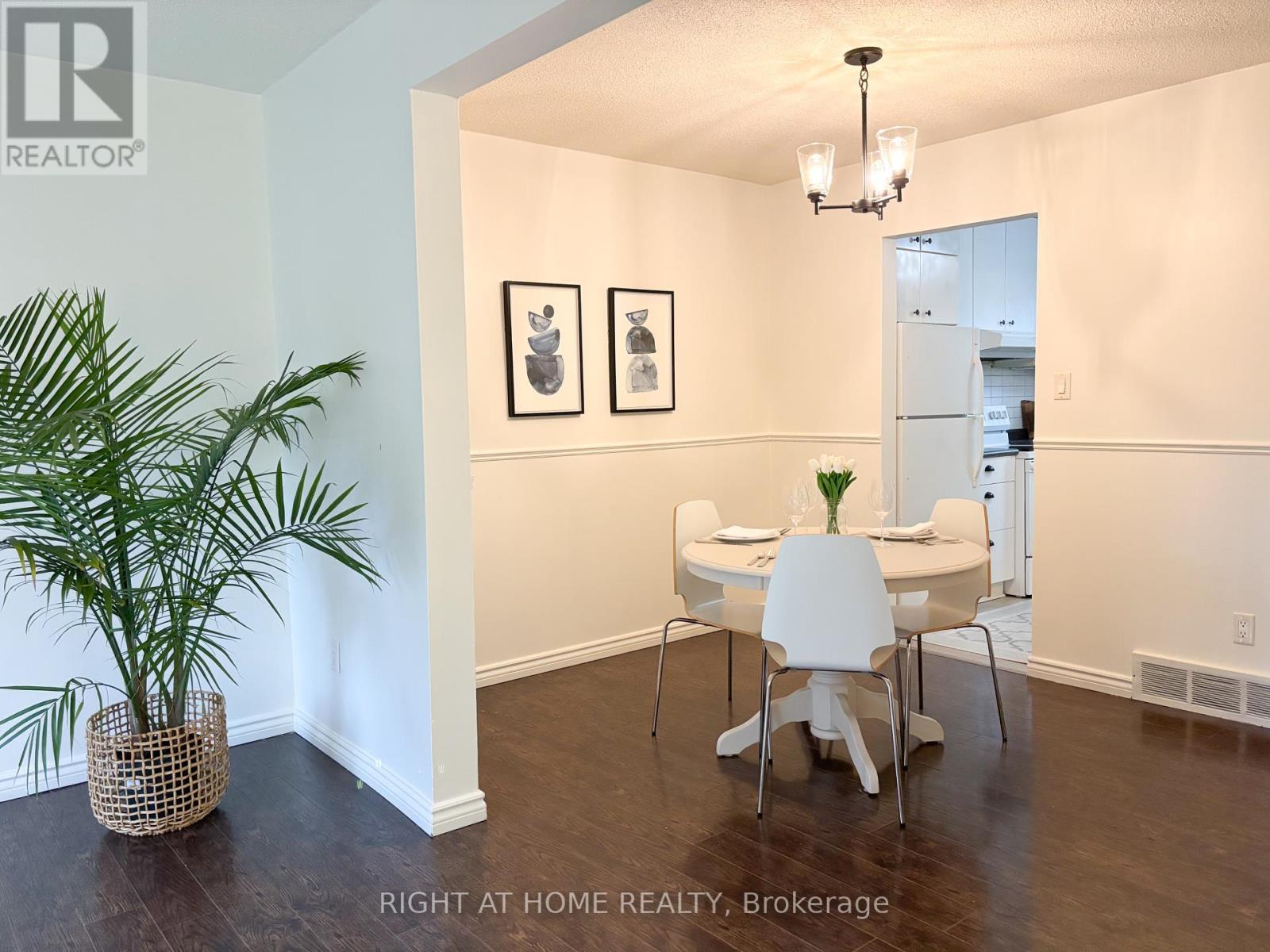 Property at 37A - 30 REGENT AVENUE image 5