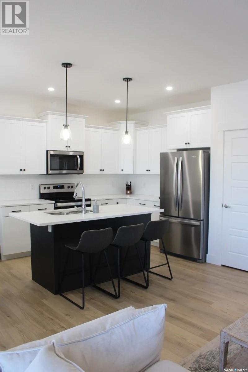 68 900 St Andrews LANE, Warman, Saskatchewan