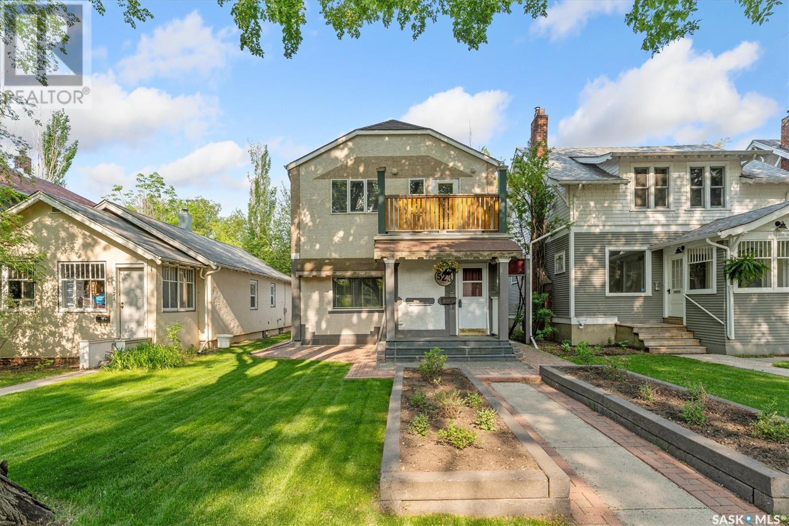 Property at 523 4th AVENUE N image 2