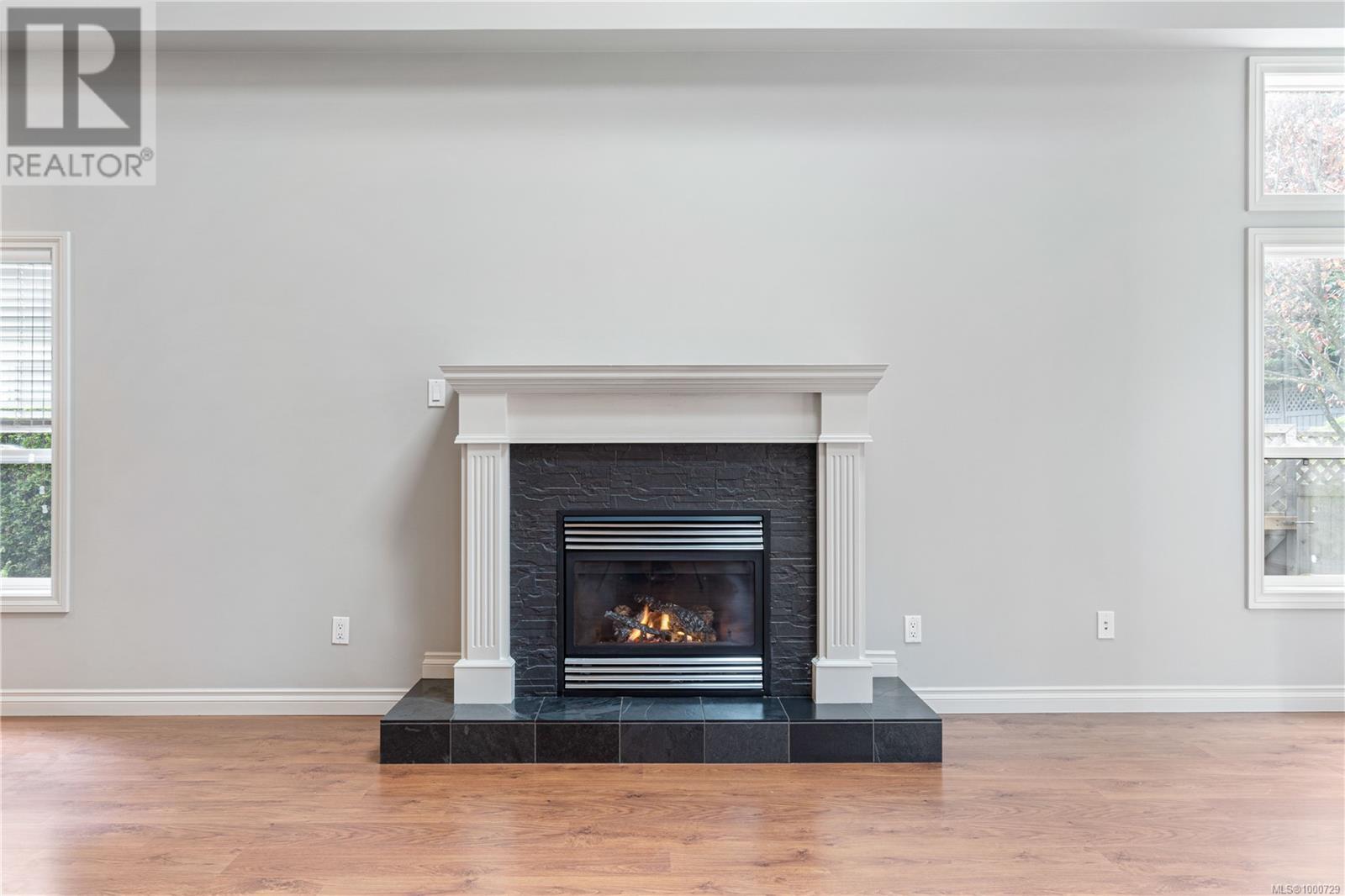 Property at 6195 Kenning Pl image 1