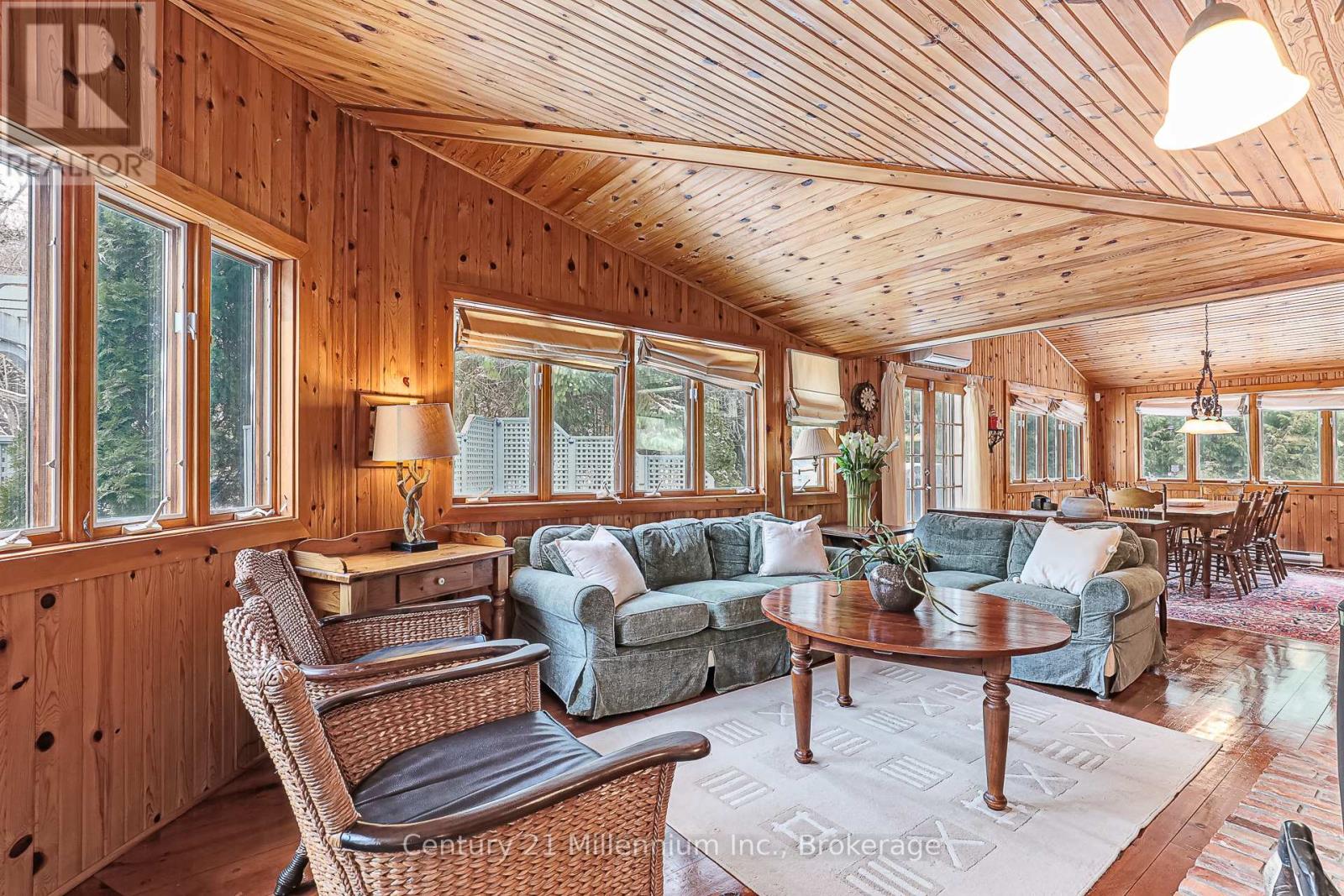 150 St Moritz Crescent, Blue Mountains, Ontario  L9Y 0S6 - Photo 15 - X12048468