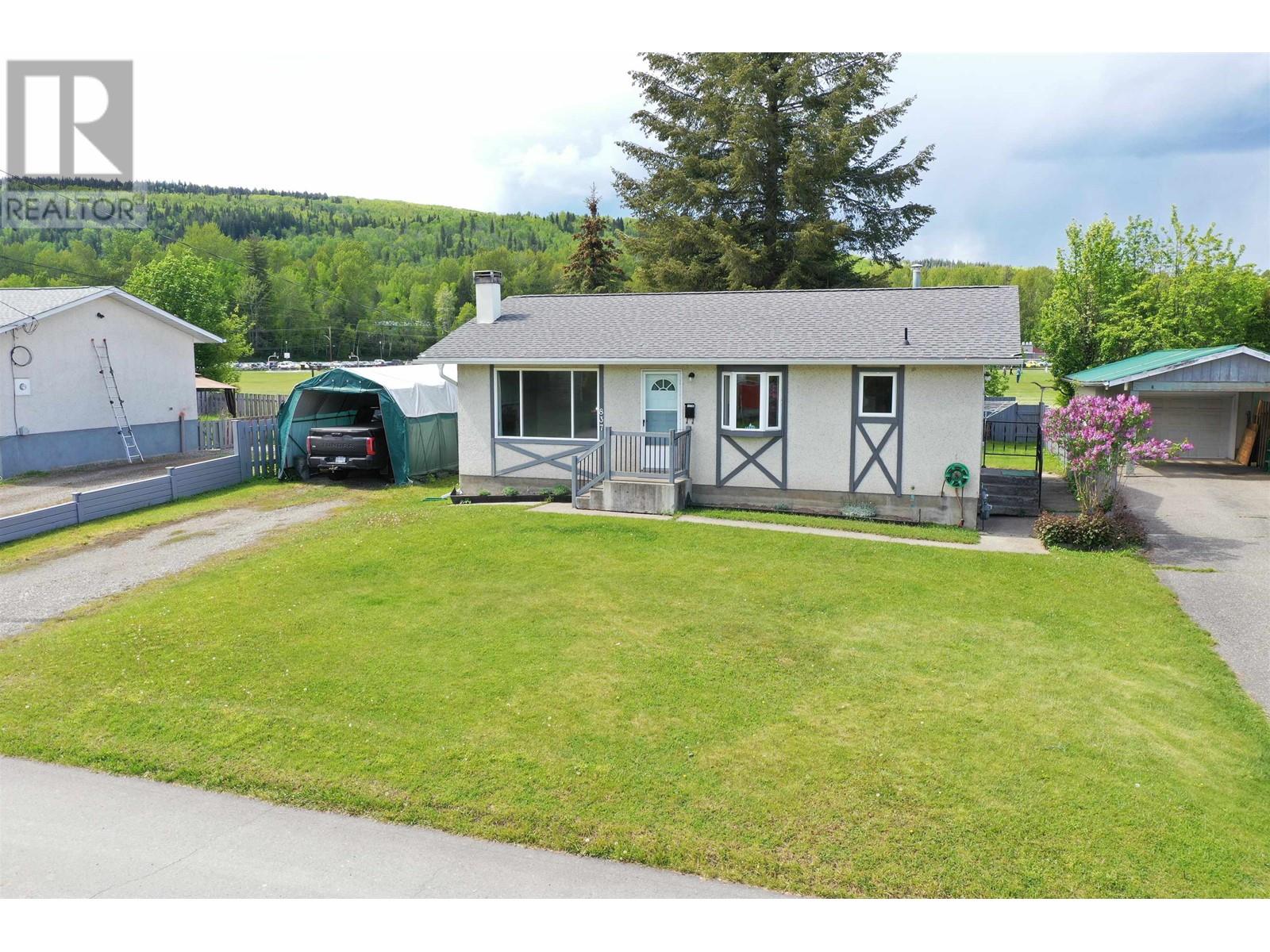 Property at 837 REYNARD STREET image 1