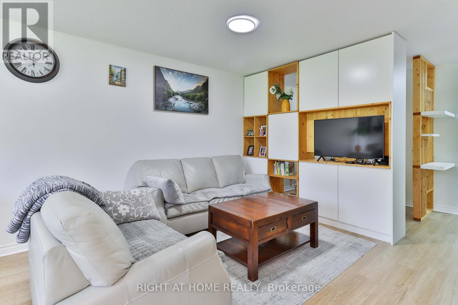 206 - 1210 Don Mills Road, Toronto (Banbury-Don Mills), Ontario  M3B 3N9 - Photo 11 - C12169628