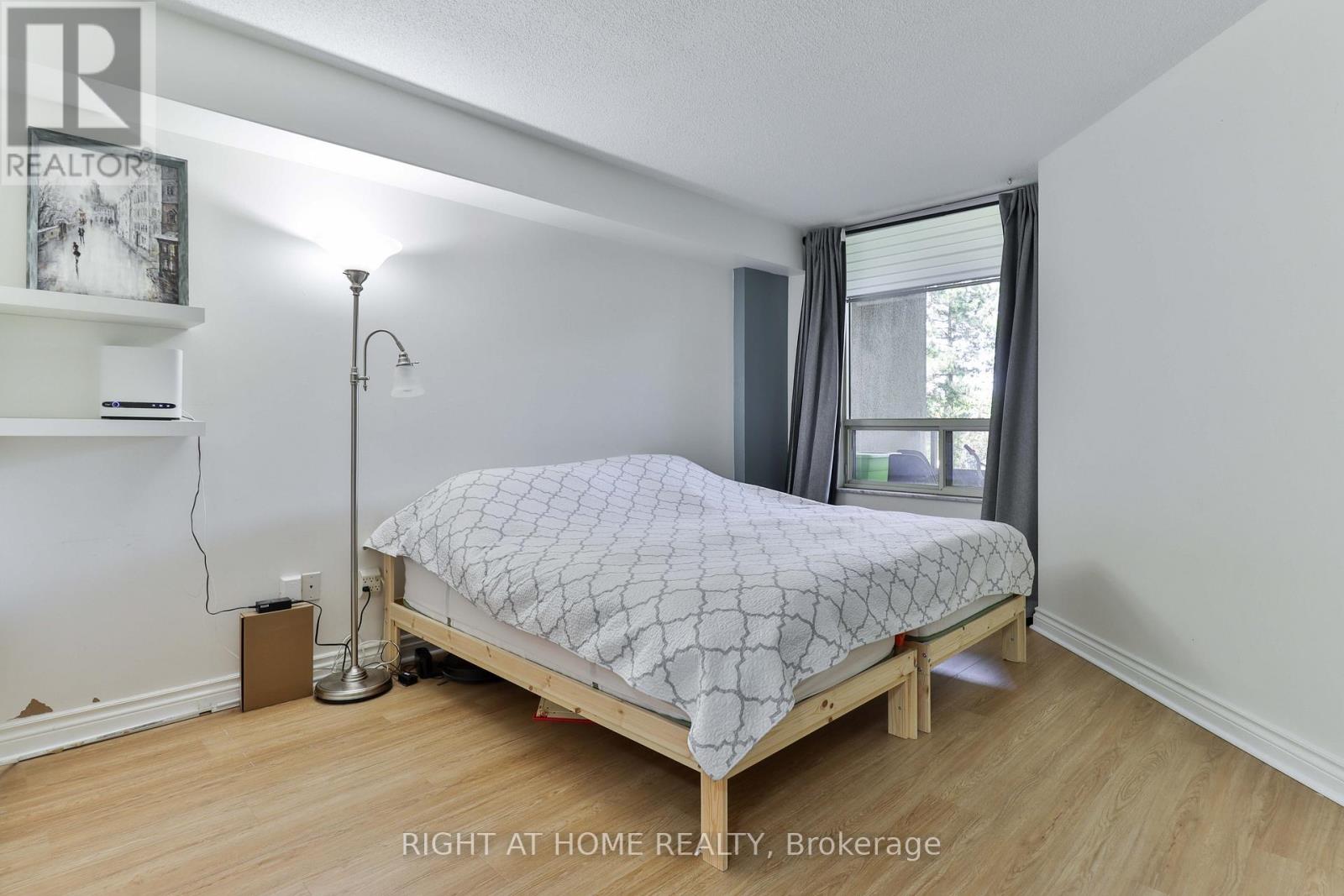 206 - 1210 Don Mills Road, Toronto (Banbury-Don Mills), Ontario  M3B 3N9 - Photo 16 - C12169628