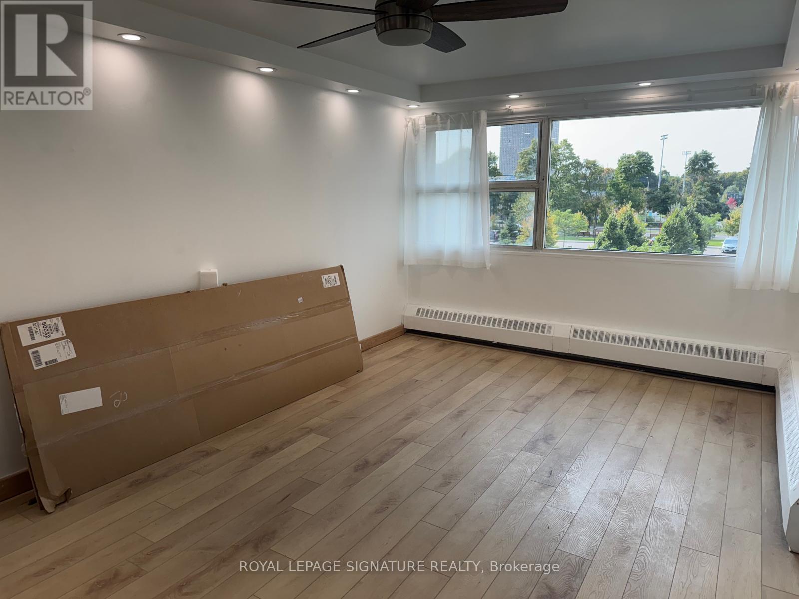 305 - 725 Don Mills Road, Toronto, Ontario  M3C 1S6 - Photo 13 - C12169660