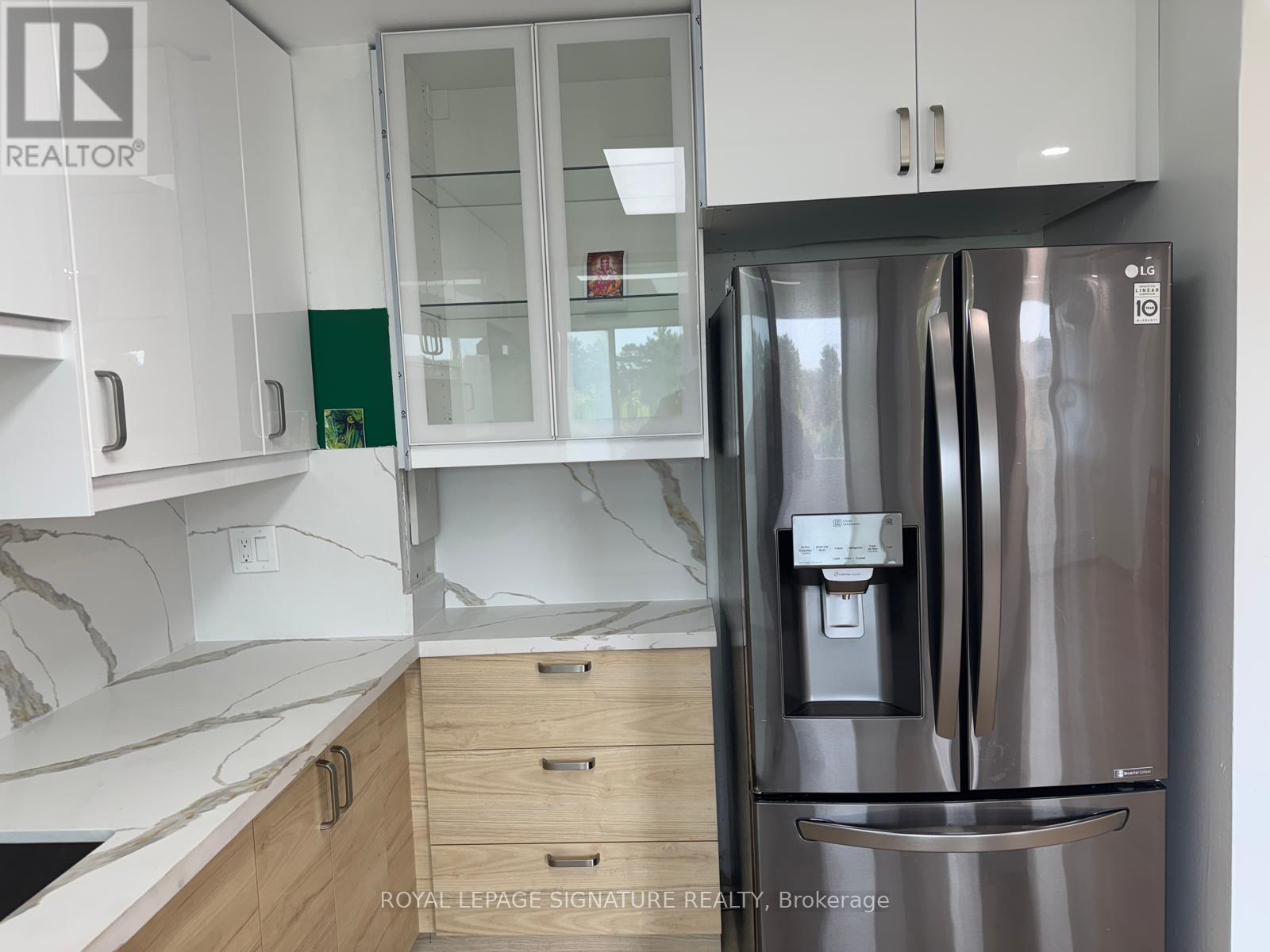 305 - 725 Don Mills Road, Toronto, Ontario  M3C 1S6 - Photo 8 - C12169660