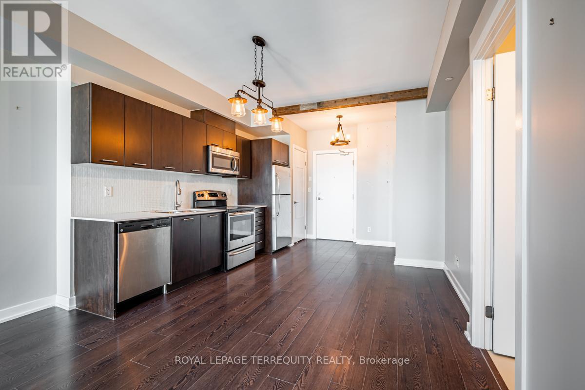 2106 - 20 Bruyeres Mews, Toronto, Ontario  M5V 0G8 - Photo 10 - C12169678