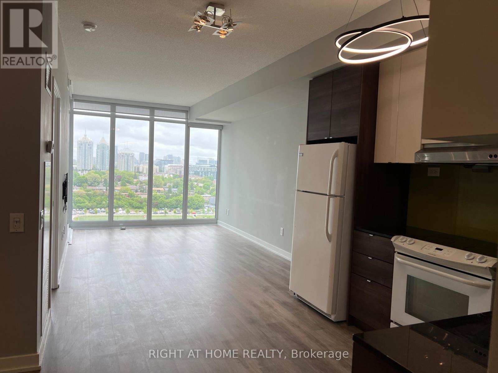 2312 - 121 Mcmahon Drive, Toronto (Bayview Village), Ontario  M2K 2X9 - Photo 2 - C12169702