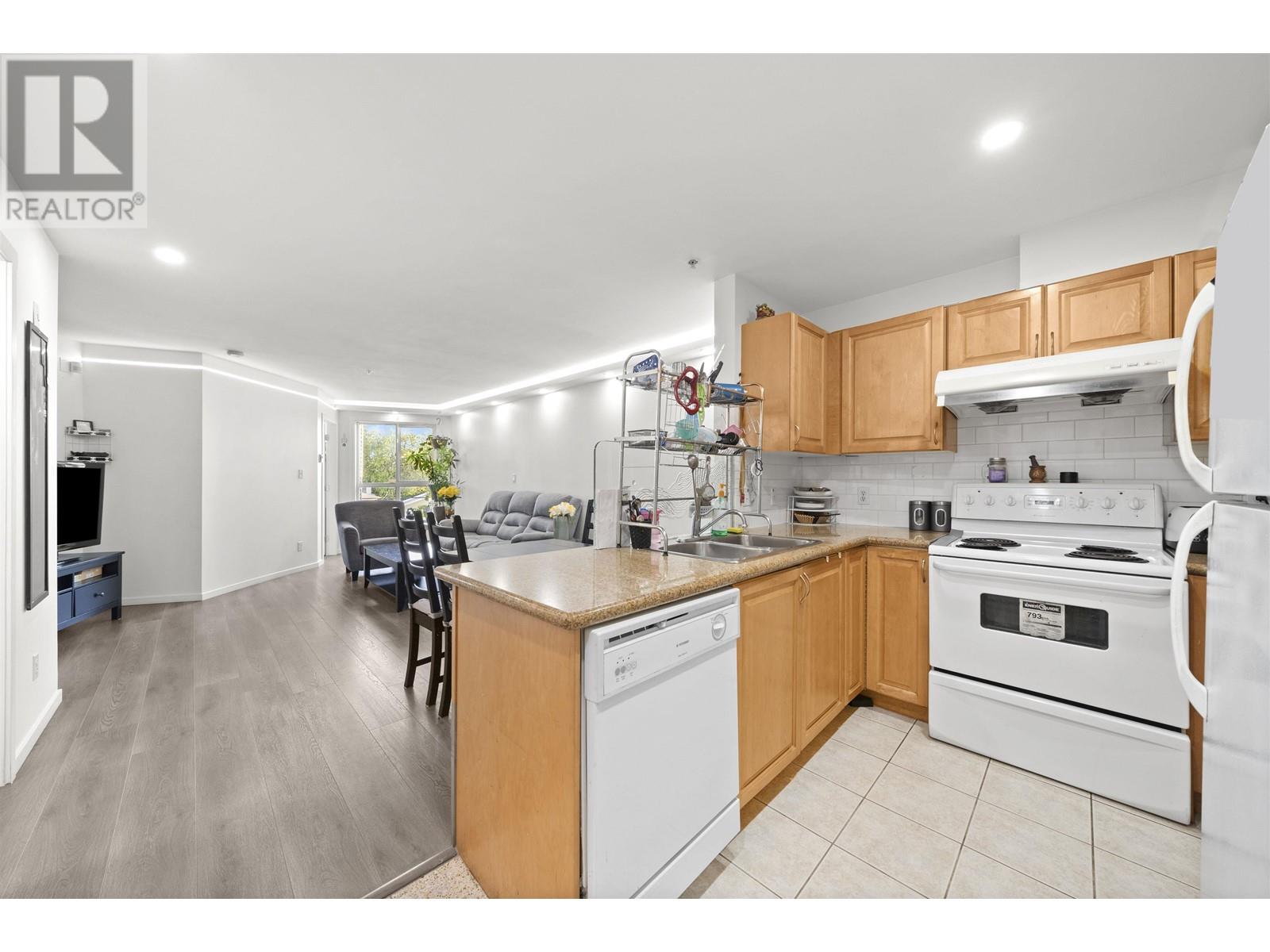 307 5438 Rupert Street, Vancouver, British Columbia  V5R 2K3 - Photo 11 - R3005960