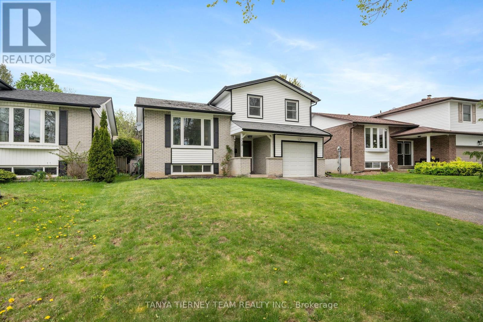 728 Bermuda Avenue, Oshawa, Ontario  L1J 6A8 - Photo 3 - E12169583