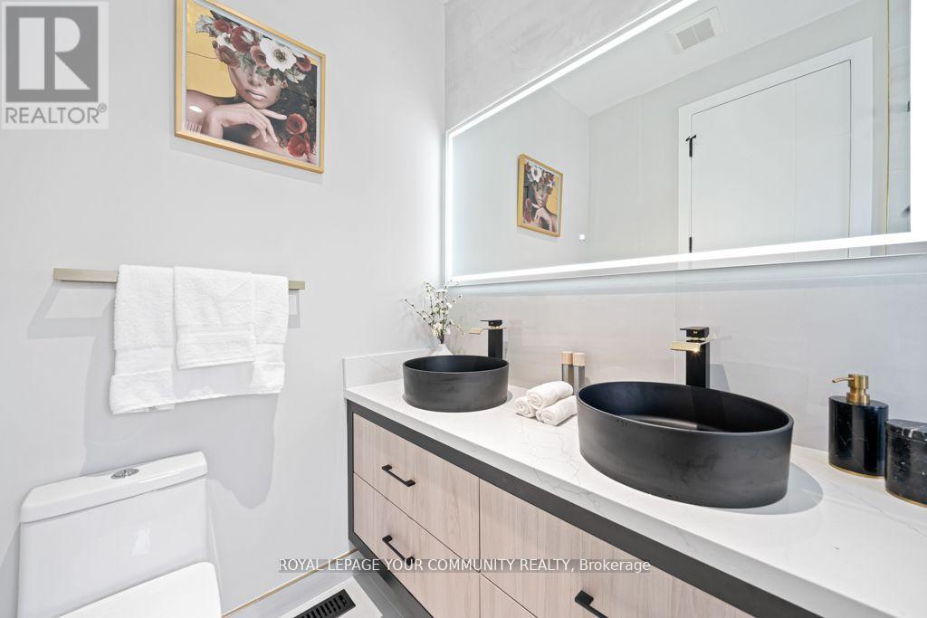 266 Westlake Avenue, Toronto, Ontario  M4C 4T6 - Photo 19 - E12169670