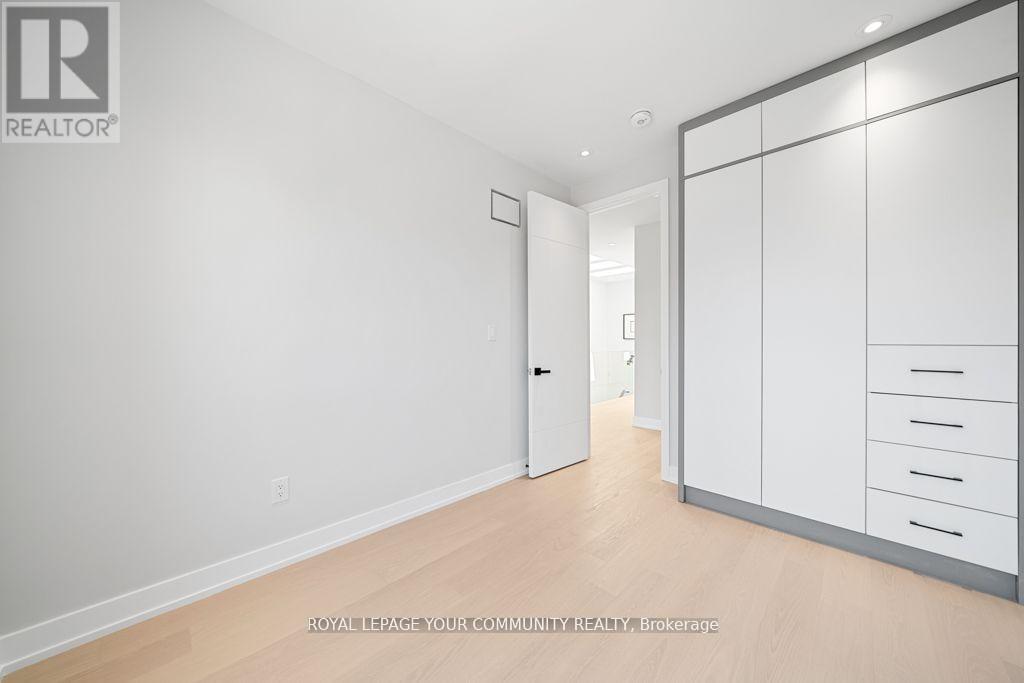 266 Westlake Avenue, Toronto, Ontario  M4C 4T6 - Photo 30 - E12169670