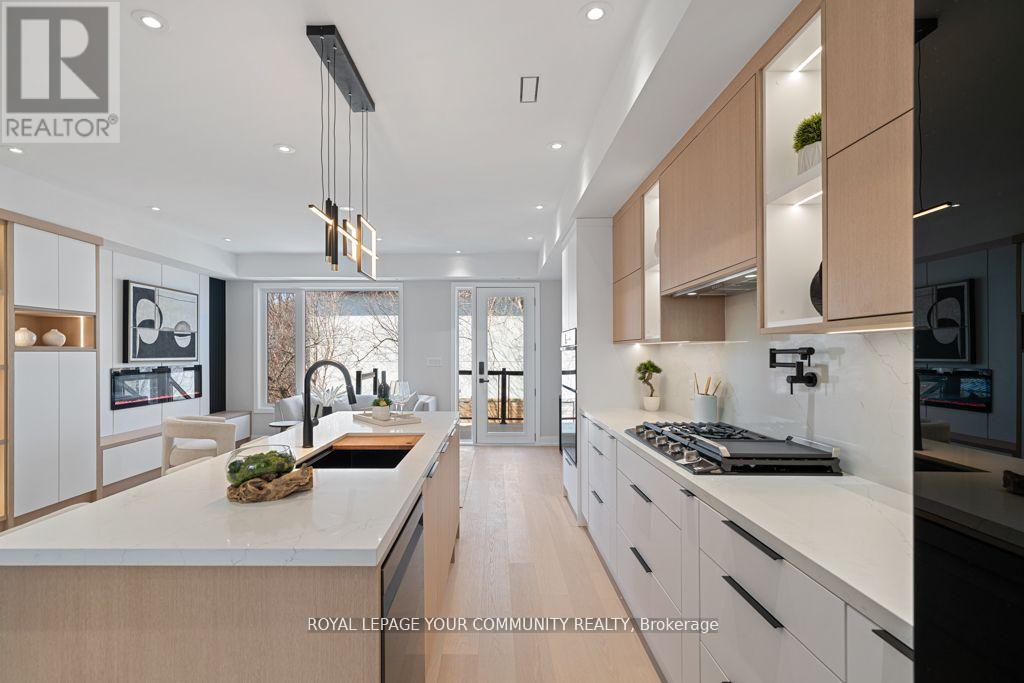 266 Westlake Avenue, Toronto, Ontario  M4C 4T6 - Photo 8 - E12169670