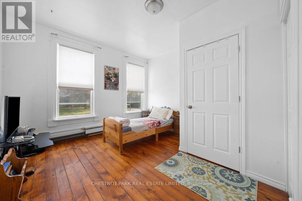 71 Queen Street, Prince Edward County, Ontario  K0K 2T0 - Photo 25 - X12169741