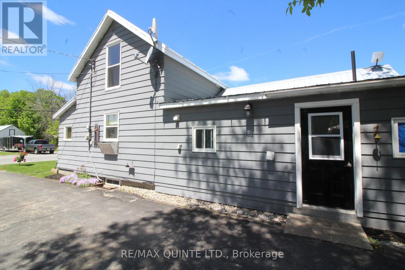 3524 Flinton Road, Addington Highlands, Ontario  K0H 1P0 - Photo 3 - X12169774