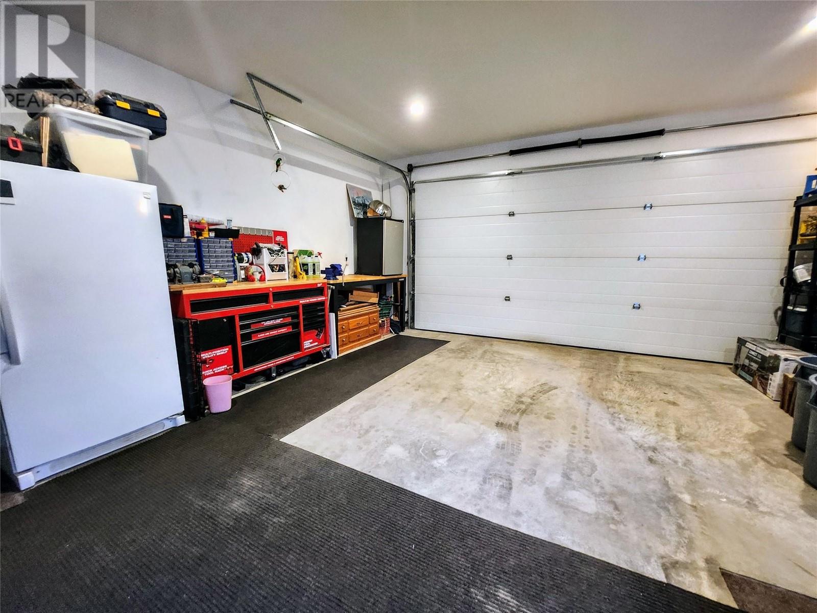 1889 Foxwood Trail, Windermere, British Columbia  V0B 2L2 - Photo 24 - 10344006