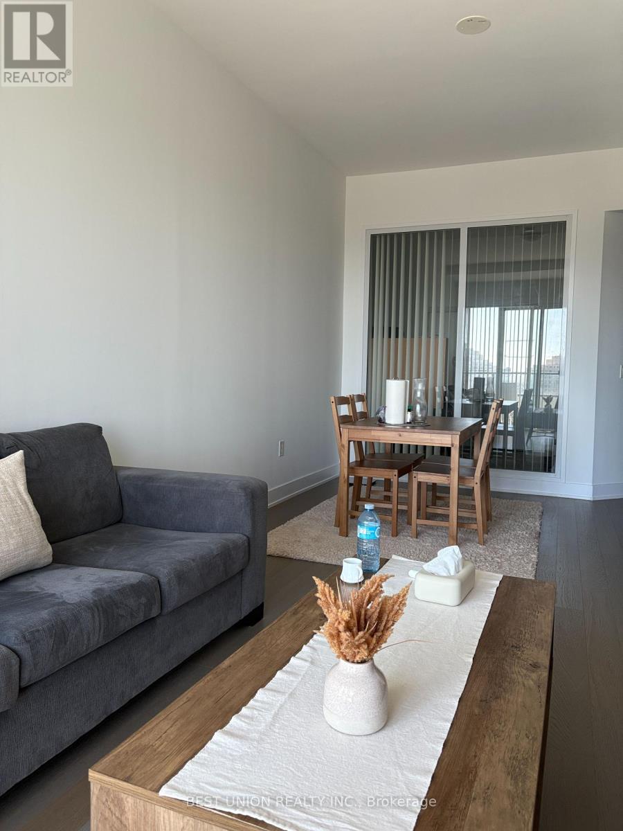 824 - 30 Shore Breeze Drive, Toronto, Ontario  M8V 1A1 - Photo 8 - W12165189