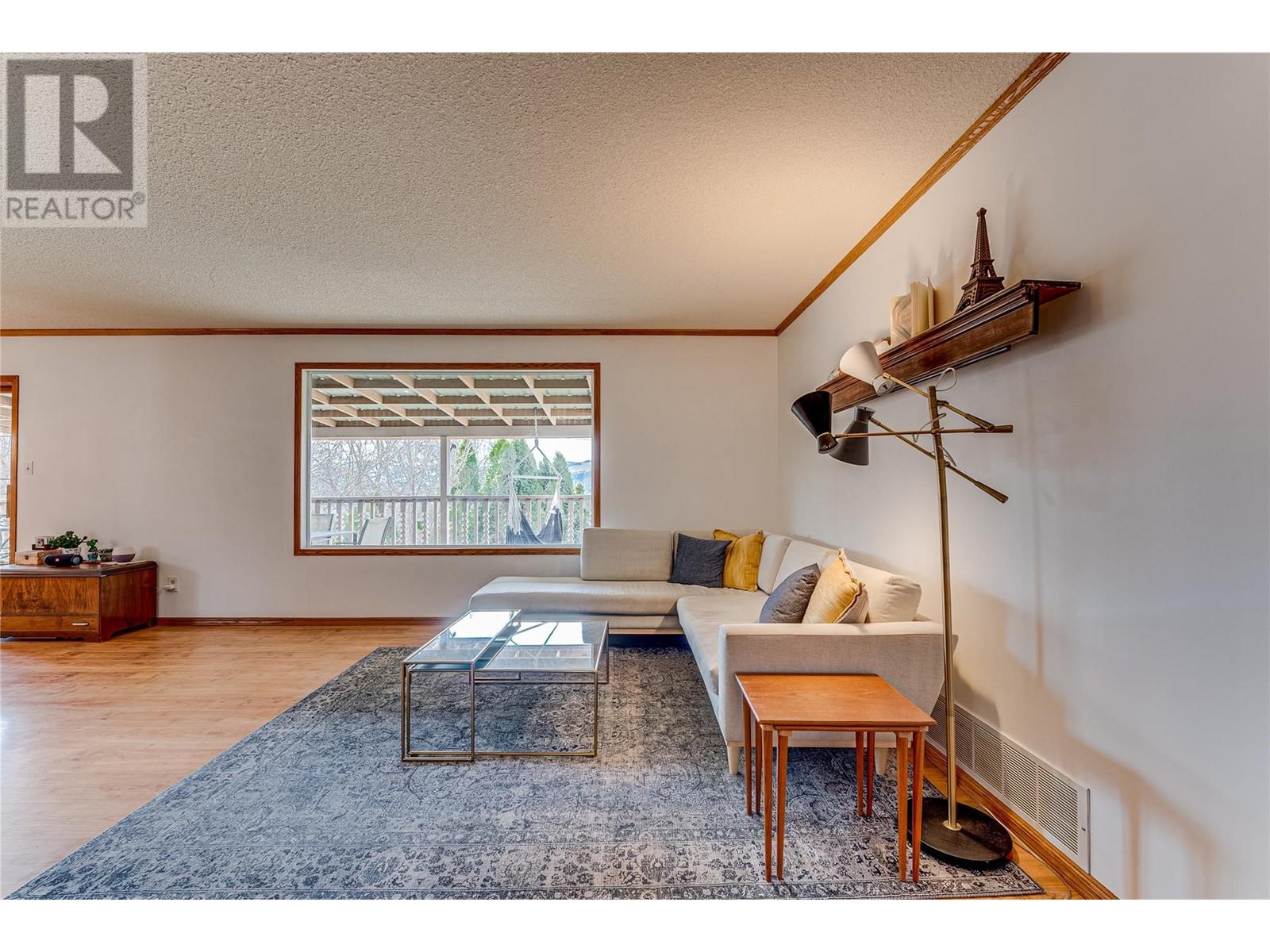 4316 Cascade Drive, Vernon, British Columbia  V1T 8K3 - Photo 8 - 10349144