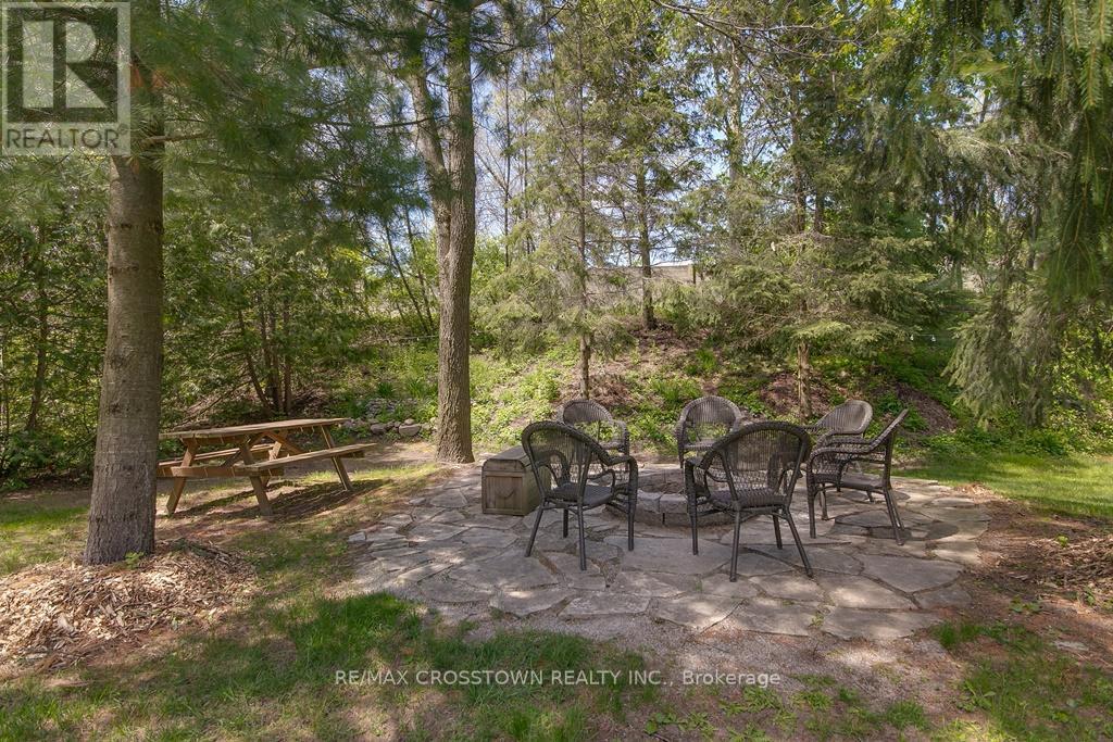 28 Nicholson Crescent, Springwater, Ontario  L9X 0G9 - Photo 34 - S12169668