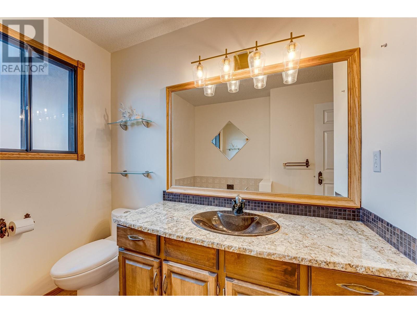 4316 Cascade Drive, Vernon, British Columbia  V1T 8K3 - Photo 25 - 10349144