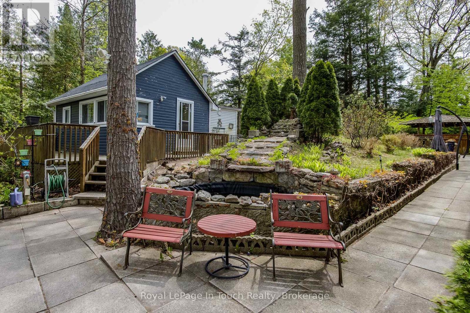 35 Tiny Beaches Road S, Tiny, Ontario L0L 2J0 - Photo 24 - S12169779