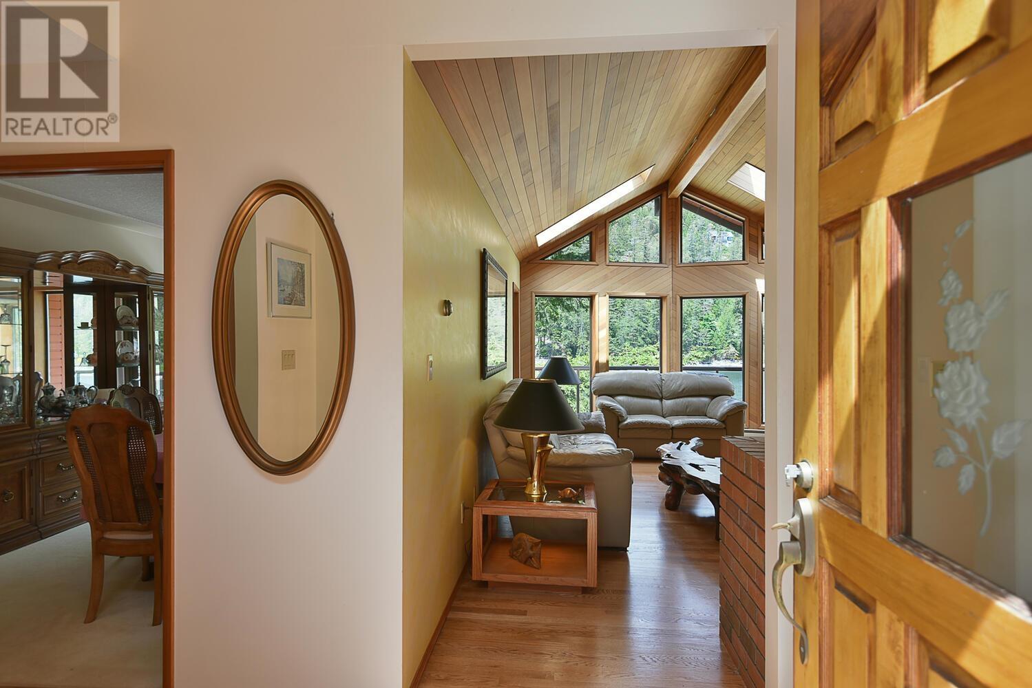 13119 Narrows Road, Madeira Park, British Columbia  V0N 2H1 - Photo 14 - R3006420