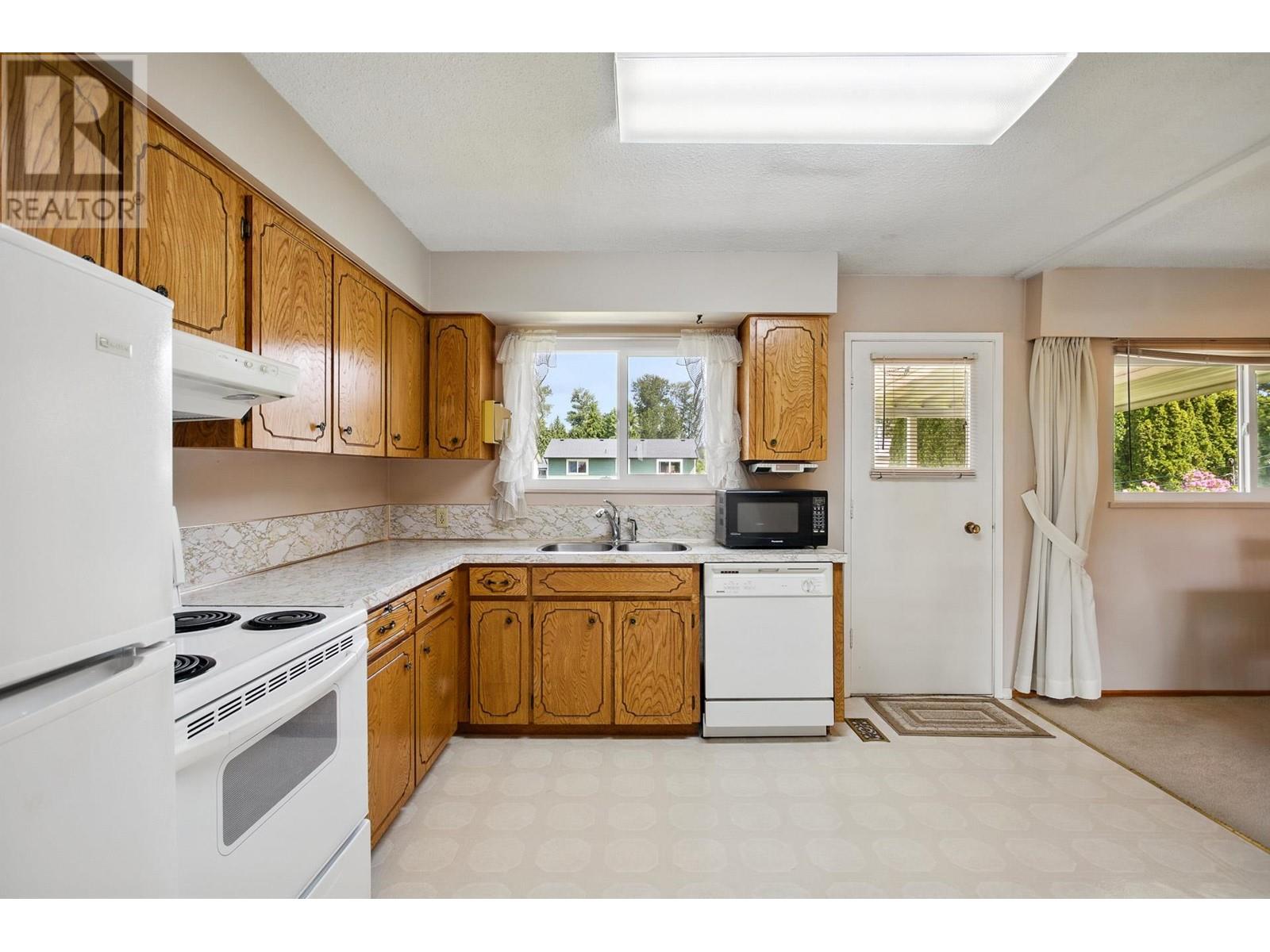 1741 Langan Avenue, Port Coquitlam, British Columbia  V3C 1K8 - Photo 14 - R3006440