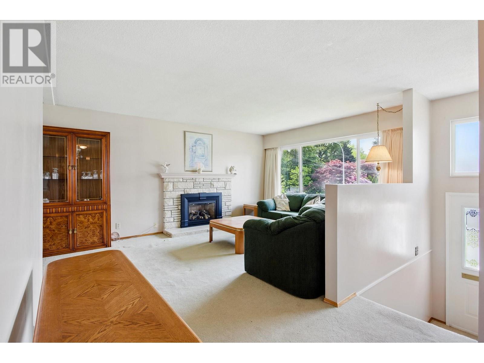 Property at 1741 LANGAN AVENUE image 5