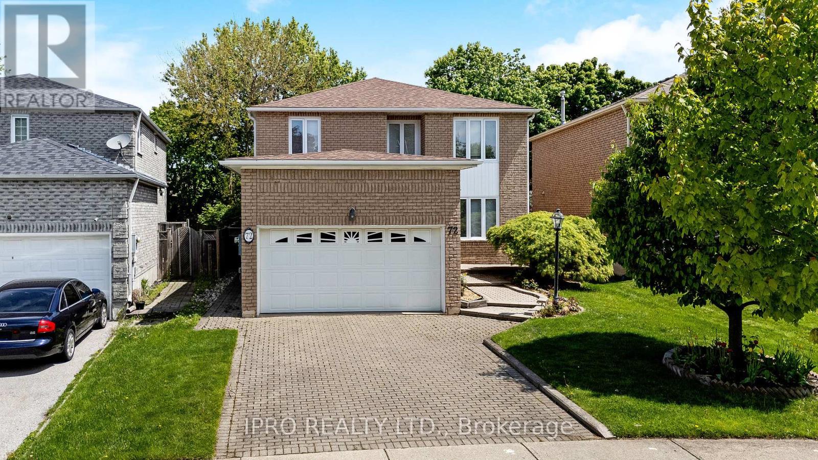 72 WEBSTER WAY, Halton Hills, Ontario