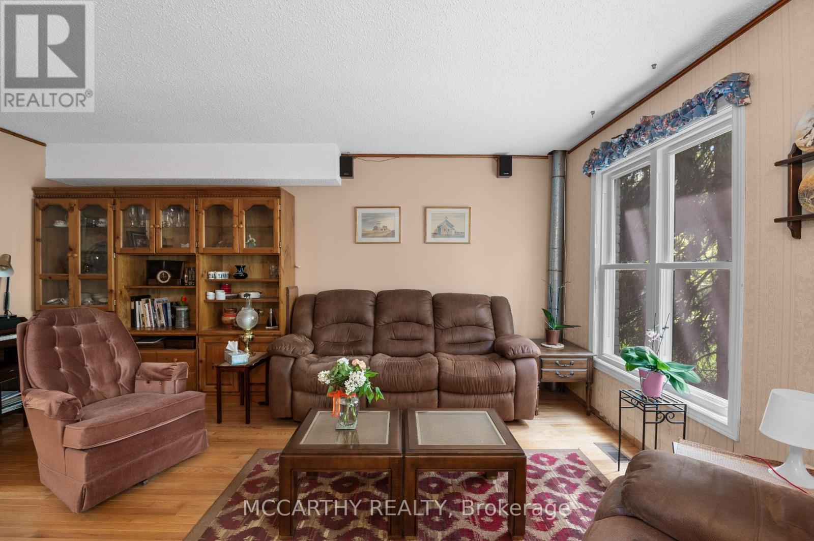 116 Goldgate Crescent, Orangeville, Ontario  L9W 4B9 - Photo 10 - W12169596
