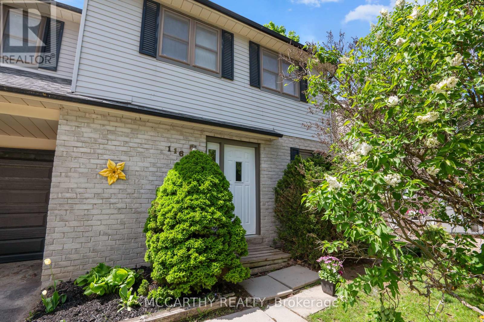 116 Goldgate Crescent, Orangeville, Ontario  L9W 4B9 - Photo 5 - W12169596
