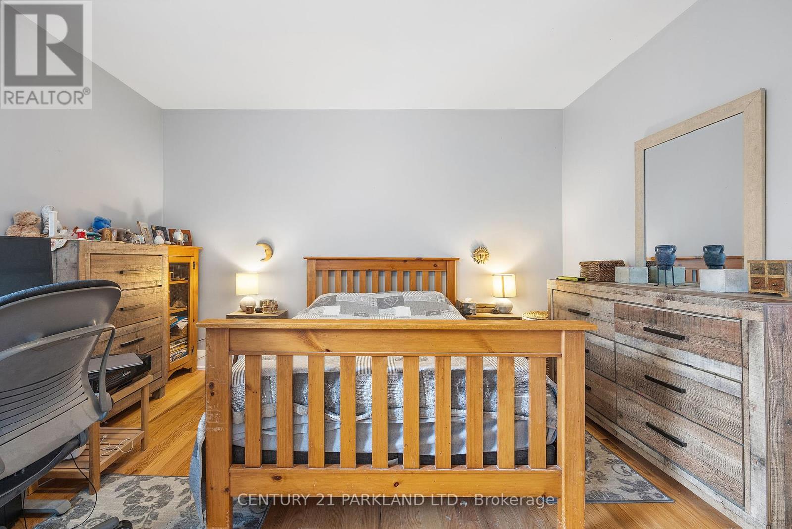 114 Rosemount Avenue, Toronto, Ontario  M6H 3H2 - Photo 21 - W12169682