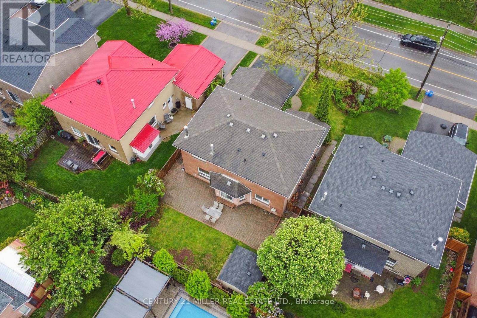 285 Mississaga Street, Oakville, Ontario  L6L 6J8 - Photo 28 - W12169712