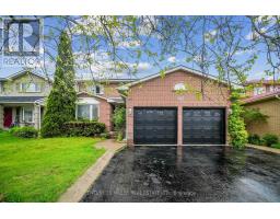 285 MISSISSAGA STREET, Oakville, Ontario
