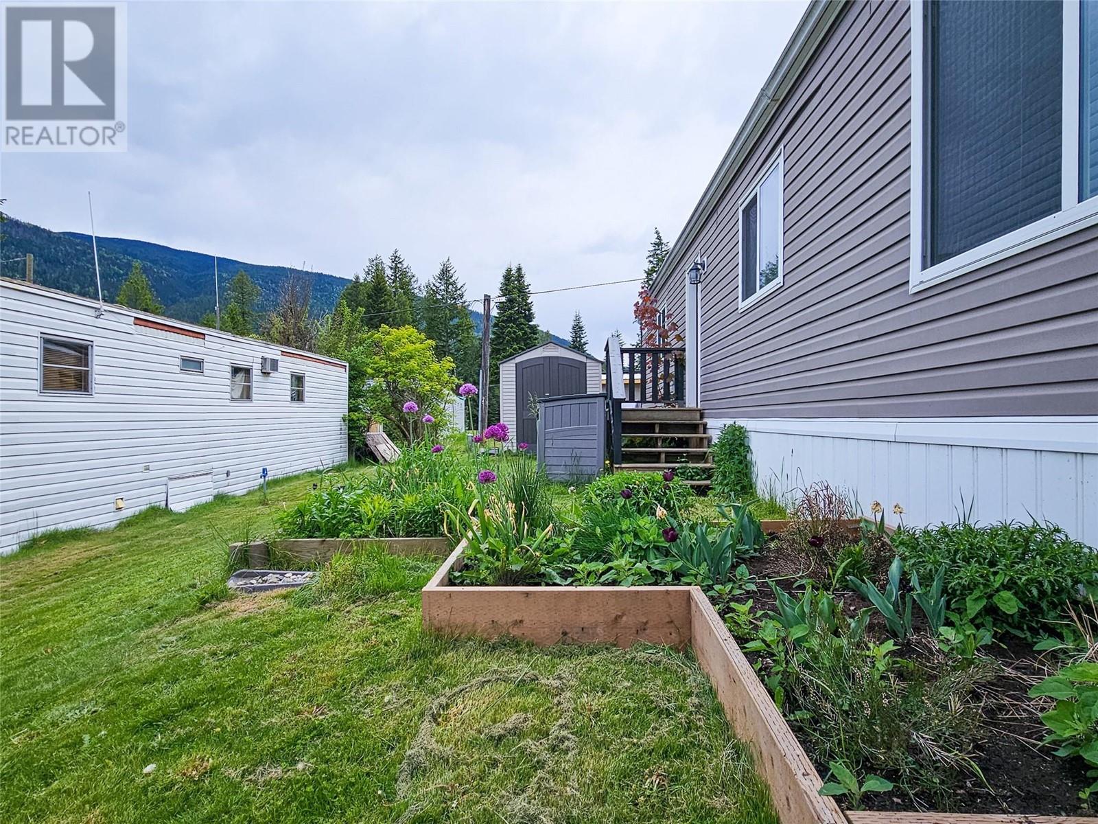 2905 Lower Six Mile Road Unit# 19, Nelson, BC V1L6L5