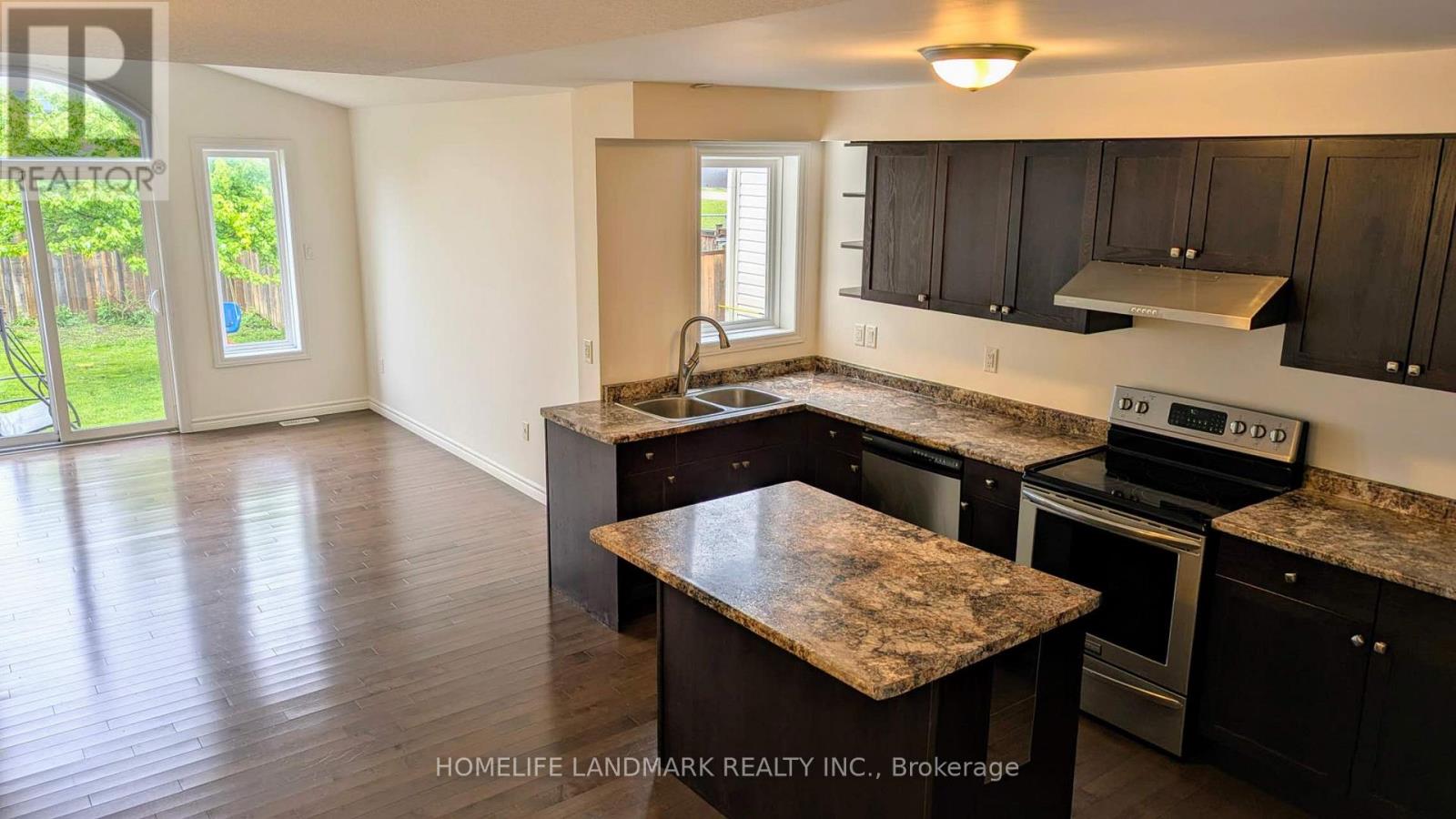 851 Silverfox Crescent, London North, Ontario  N6G 0N6 - Photo 8 - X12169600