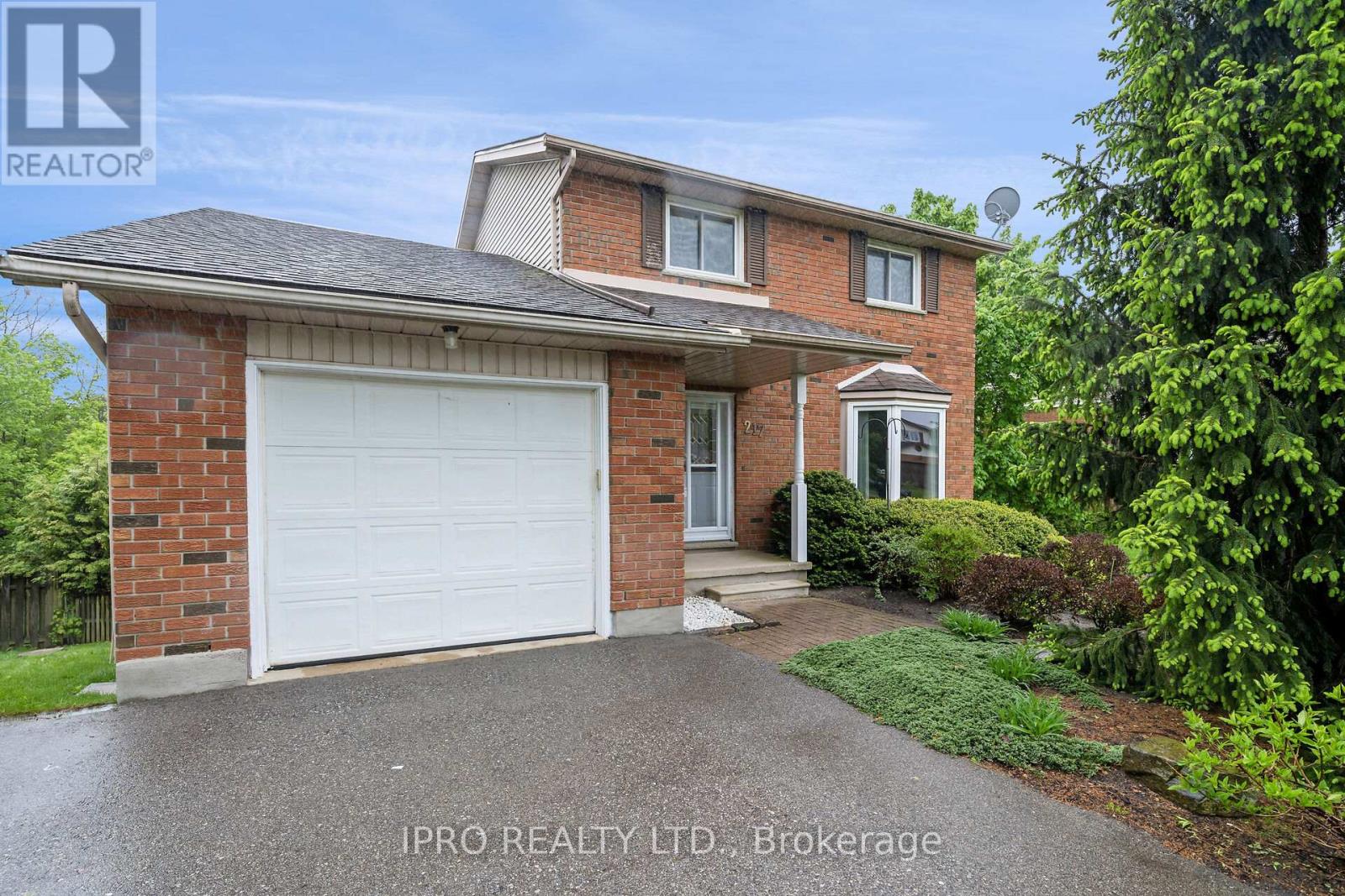 217 Christie Street, Guelph/eramosa, Ontario  N0B 2K0 - Photo 2 - X12169632