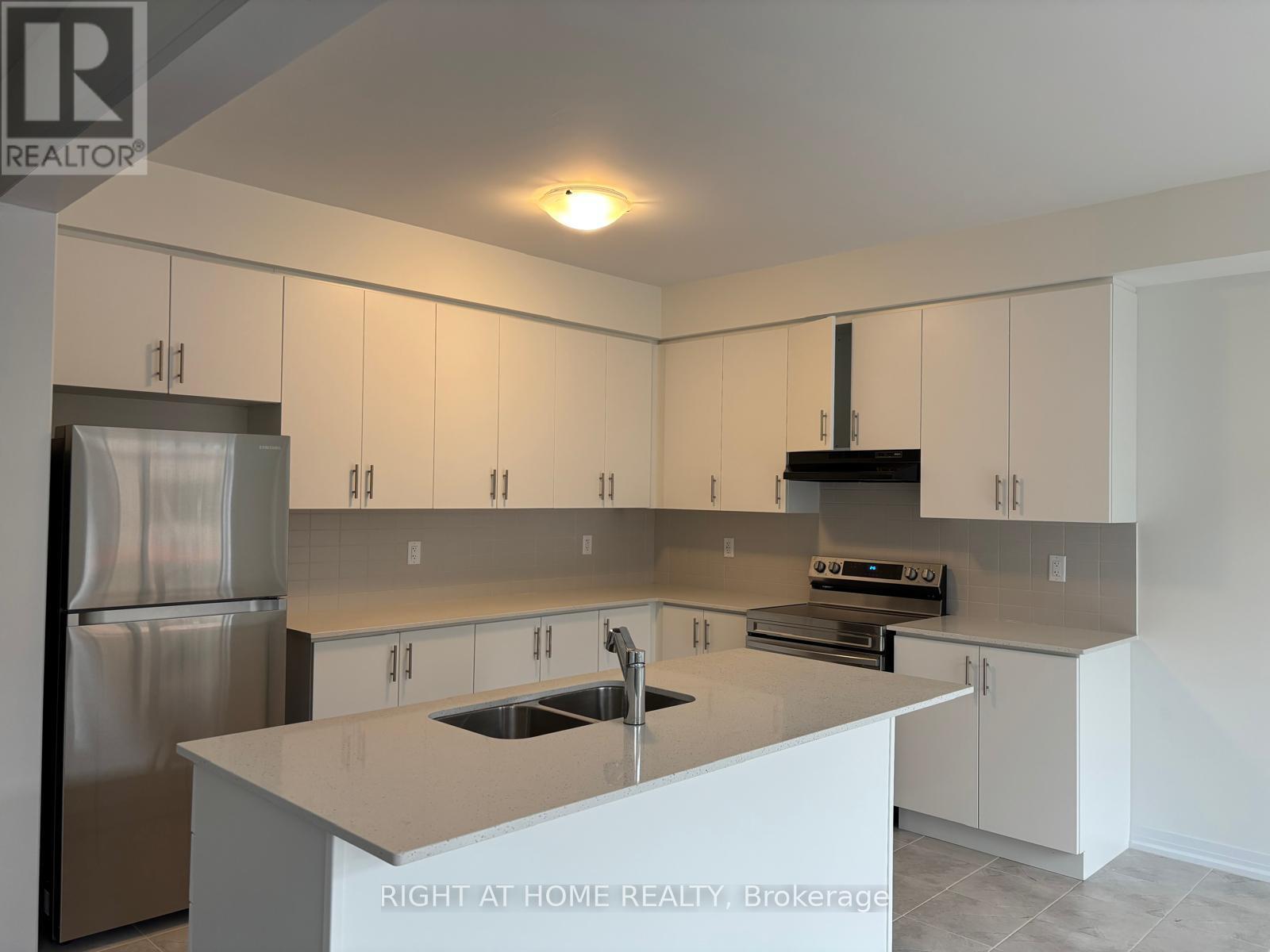 41 Lemon Avenue, Thorold, Ontario  L0S 1K0 - Photo 10 - X12169651