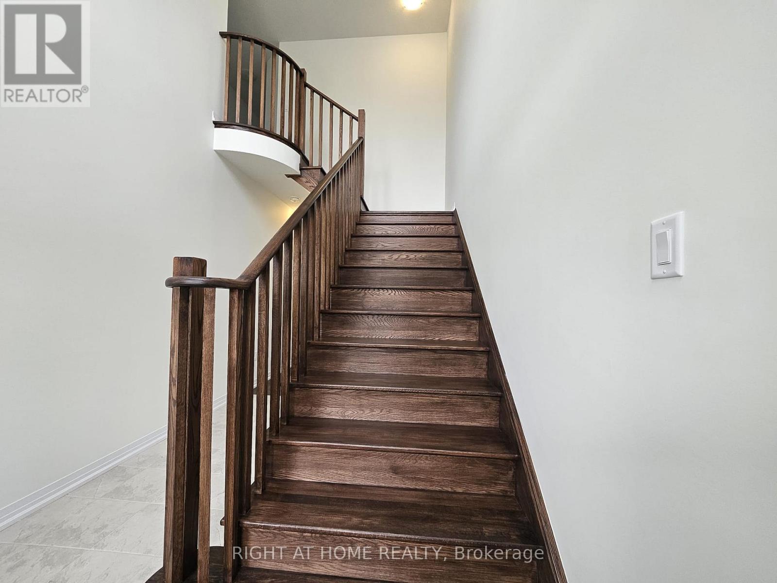 41 Lemon Avenue, Thorold, Ontario  L0S 1K0 - Photo 17 - X12169651